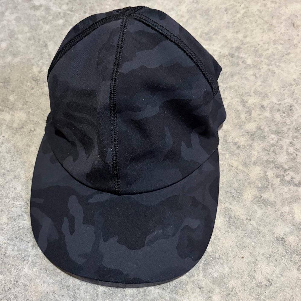 Lululemon hat